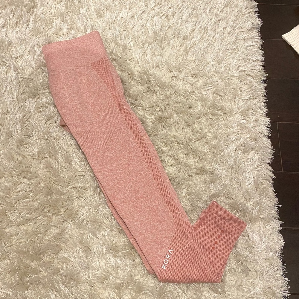 ACTA/KORA legacy leggings in light pink